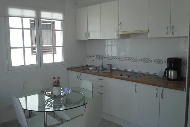 Elena House Lanzarote Playa Honda (Lanzarote)
